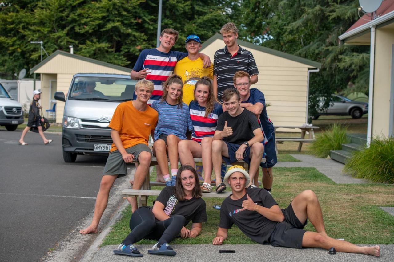 Cambridge Top 10 Holiday Park Buitenkant foto